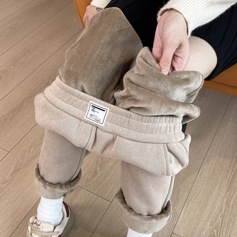 Zimowe, ocieplane, grube spodn – Corduroy Pant Warm recenzja i cena